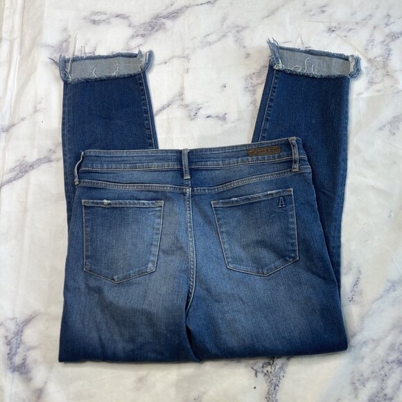 Articles Of Society Distressed Slim Jeans Womens Sz 30 Medium Wash Step Hem A53 - Picture 6 of 6